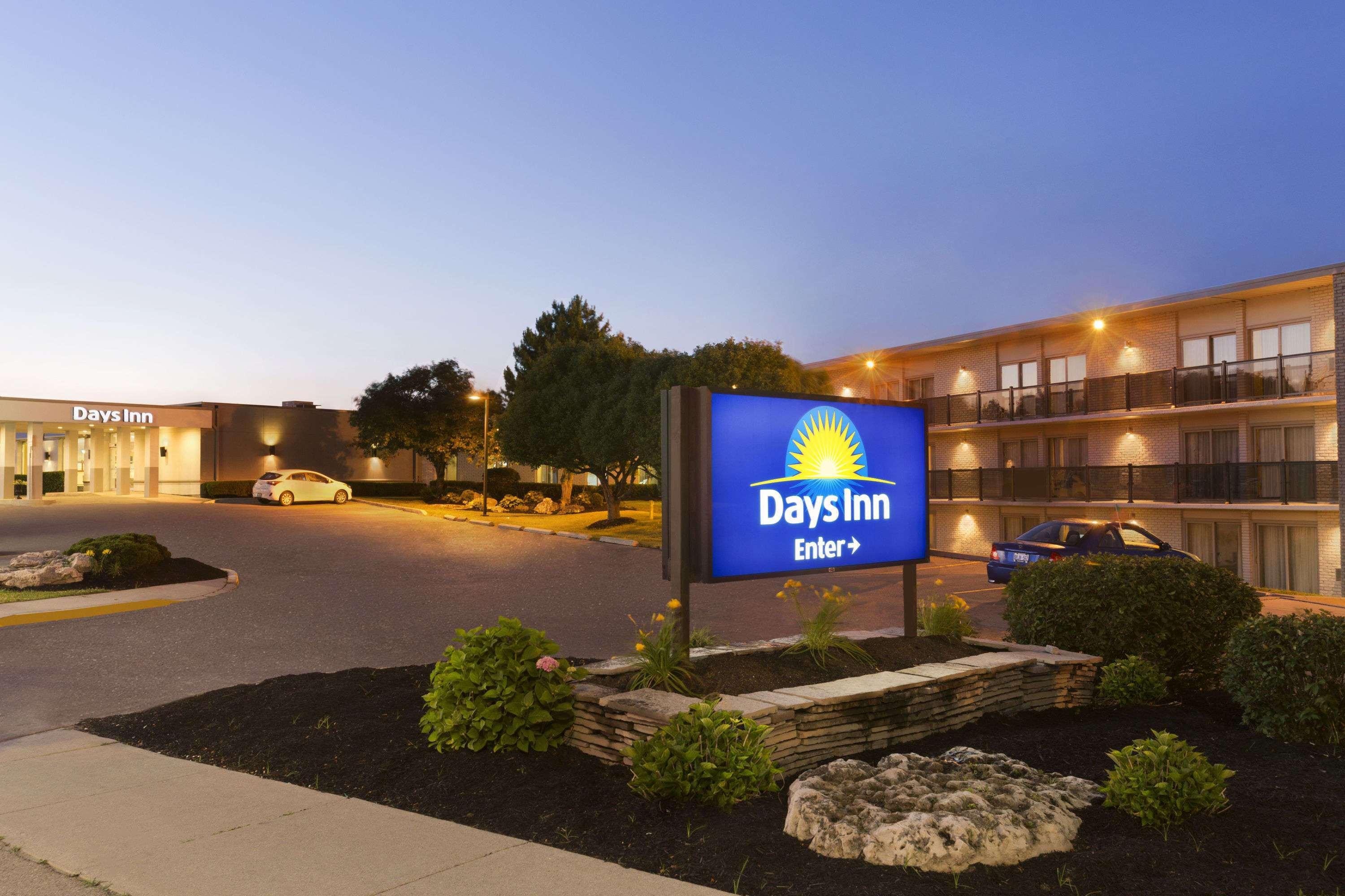 Days Inn By Wyndham Londres Exterior foto